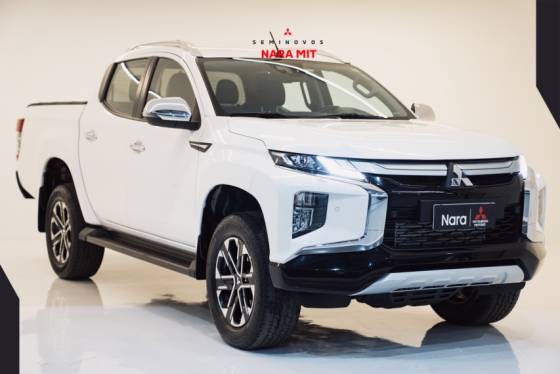 MITSUBISHI L200 TRITON 2.4 16V TURBO DIESEL SPORT HPE-S CD 4P 4X4 AUTOMÁTICO